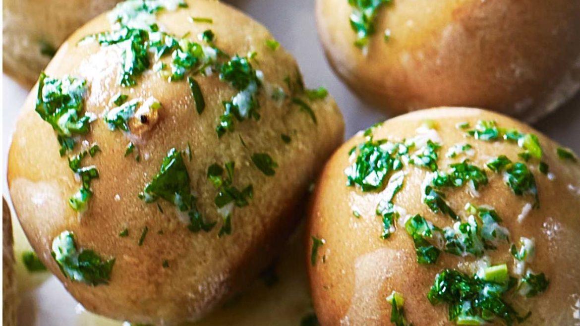 6071-Dough-balls-and-hidden-Veggie-veg-pasta
