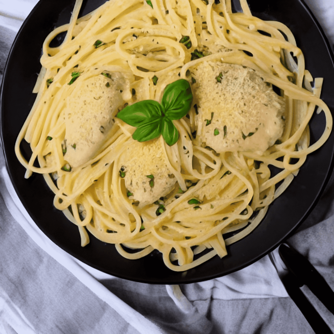 Garlic Parmesan Chicken Pasta